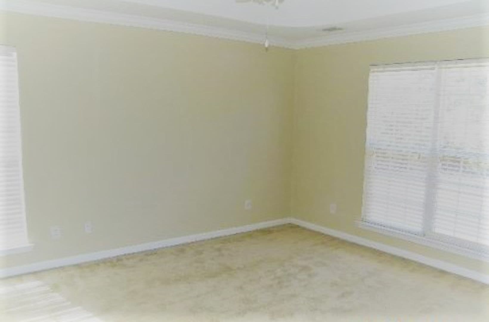 Pooler House: 256 Silver Brook Circle