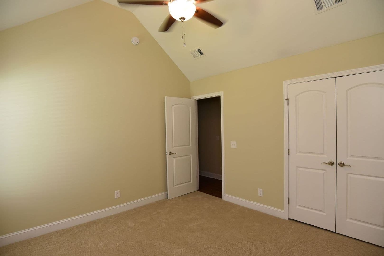 Richmond Hill House: 467 Belle Grove Circle