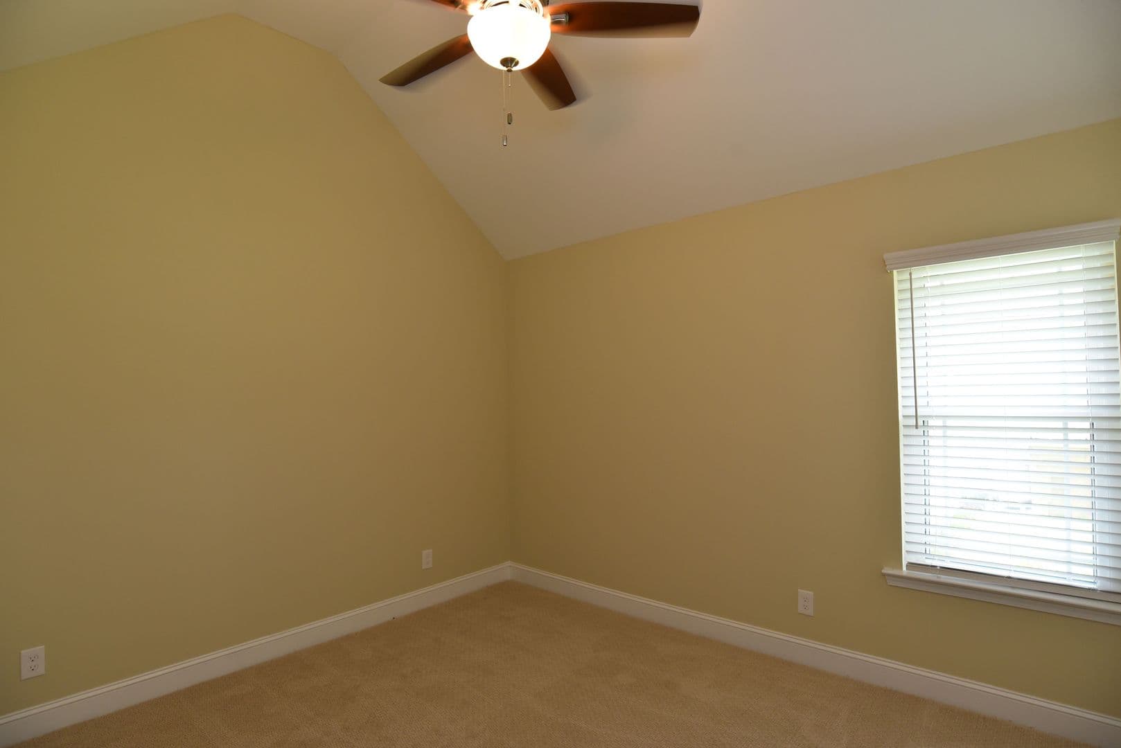 Richmond Hill House: 467 Belle Grove Circle