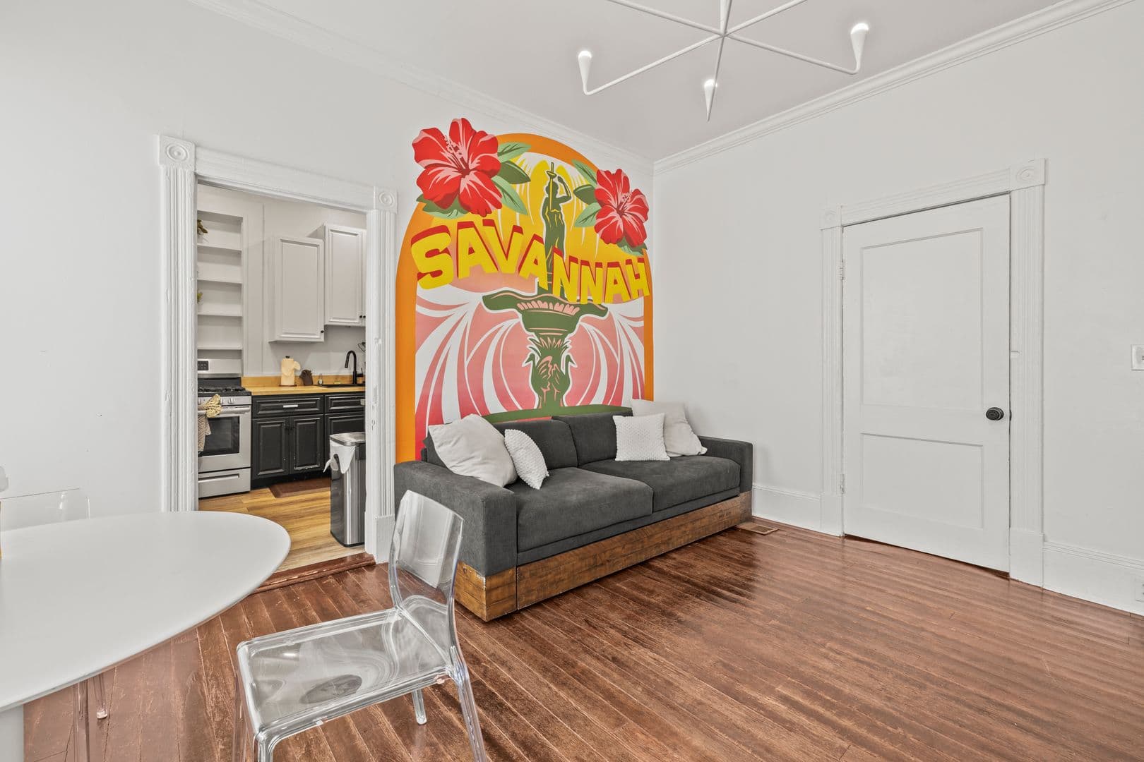 Savannah House: 1212 Price A