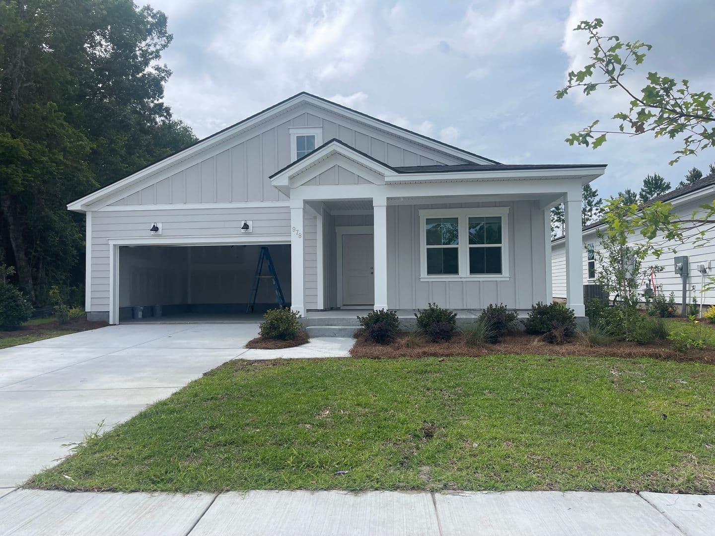 Richmond Hill House: 978 Longleaf Drive