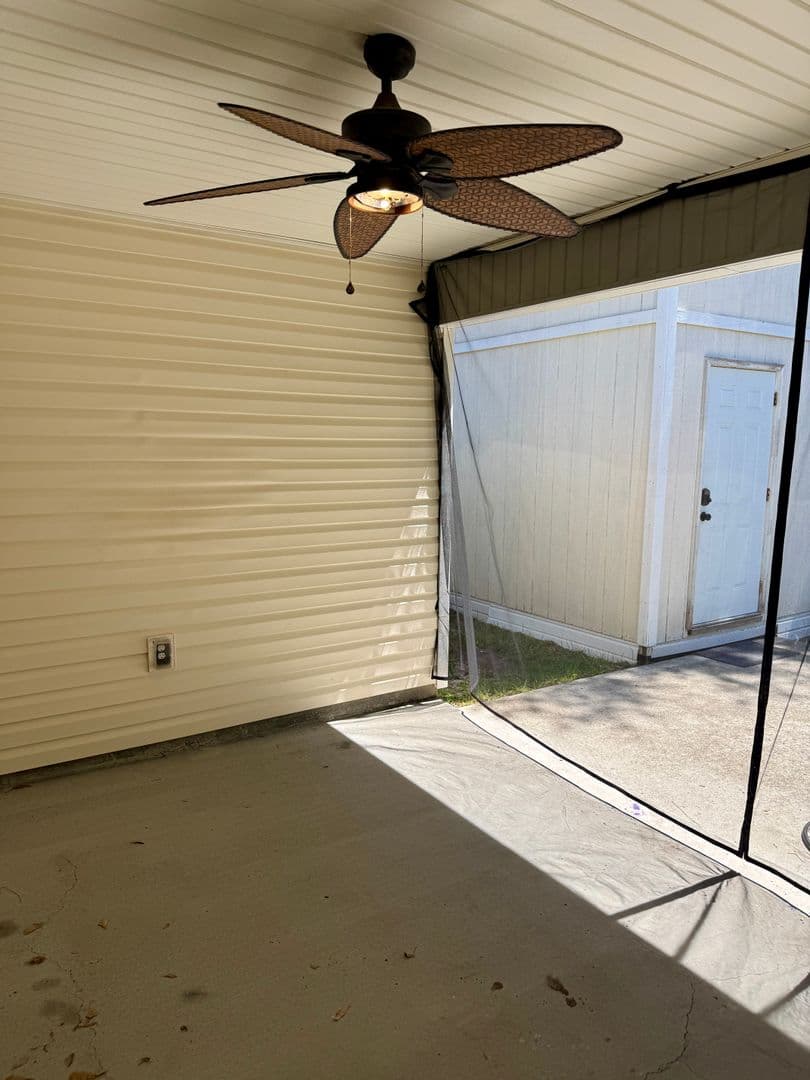 Guyton House: 118 Whirlwind Way