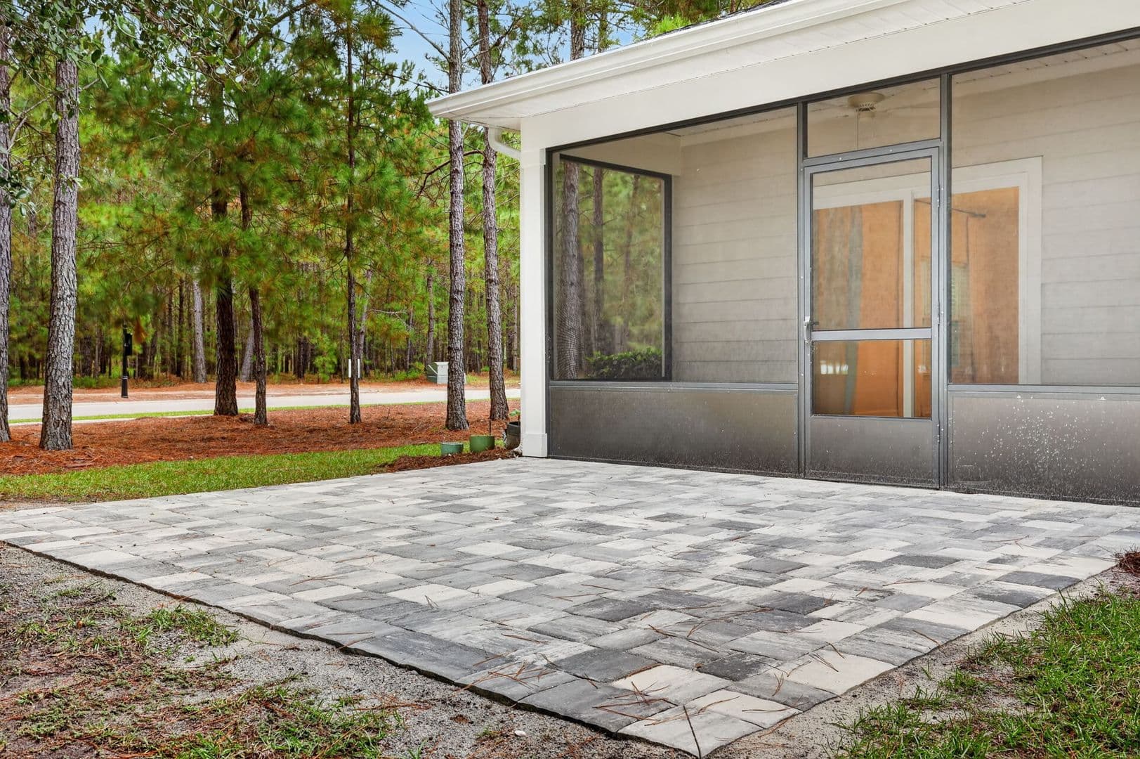 Richmond Hill House: 14 Lower Creek Drive