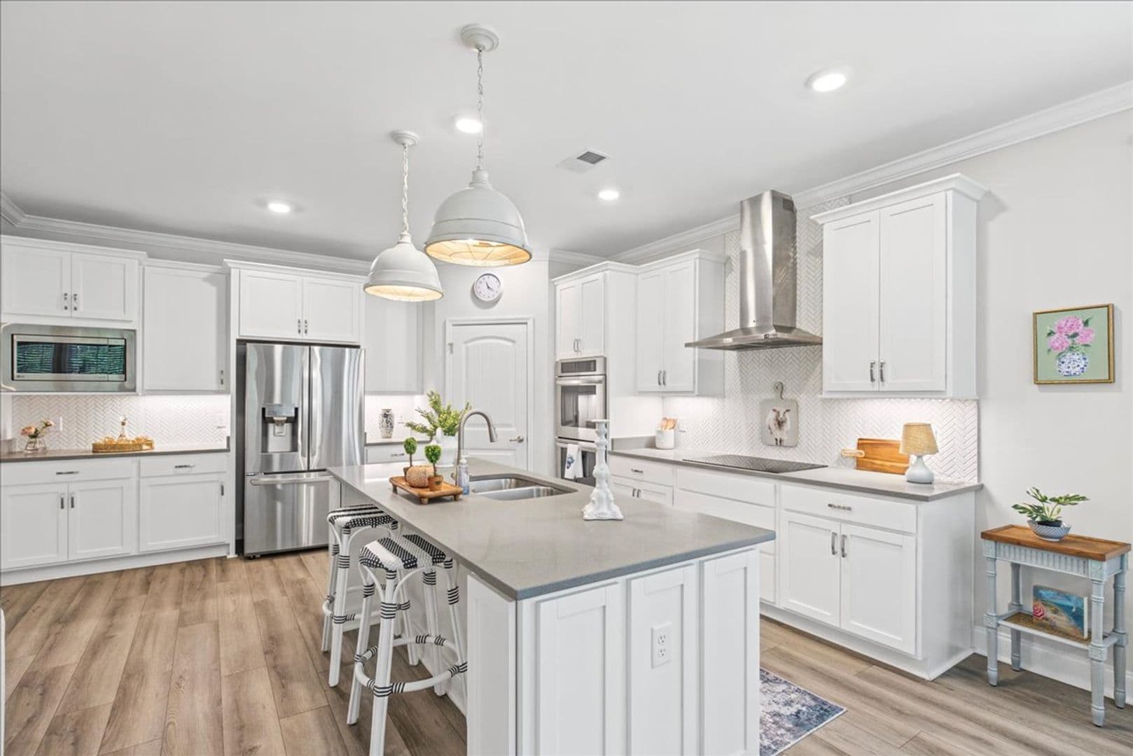 Pooler House: 116 Como Dr.