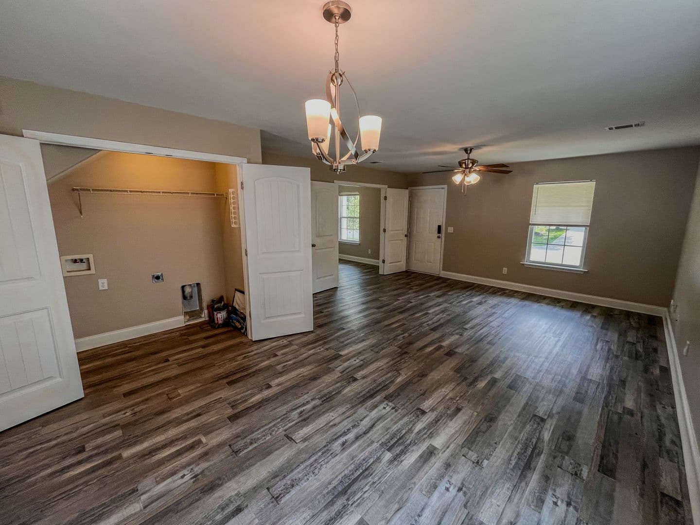 Savannah House: 18 Ristona Drive
