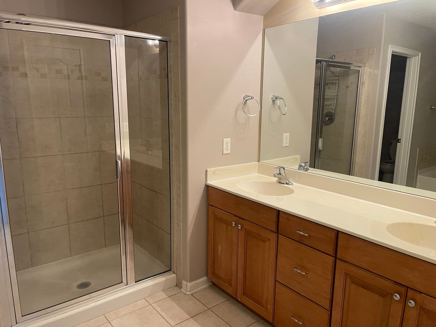 Pooler House: 253 Durham Parkway