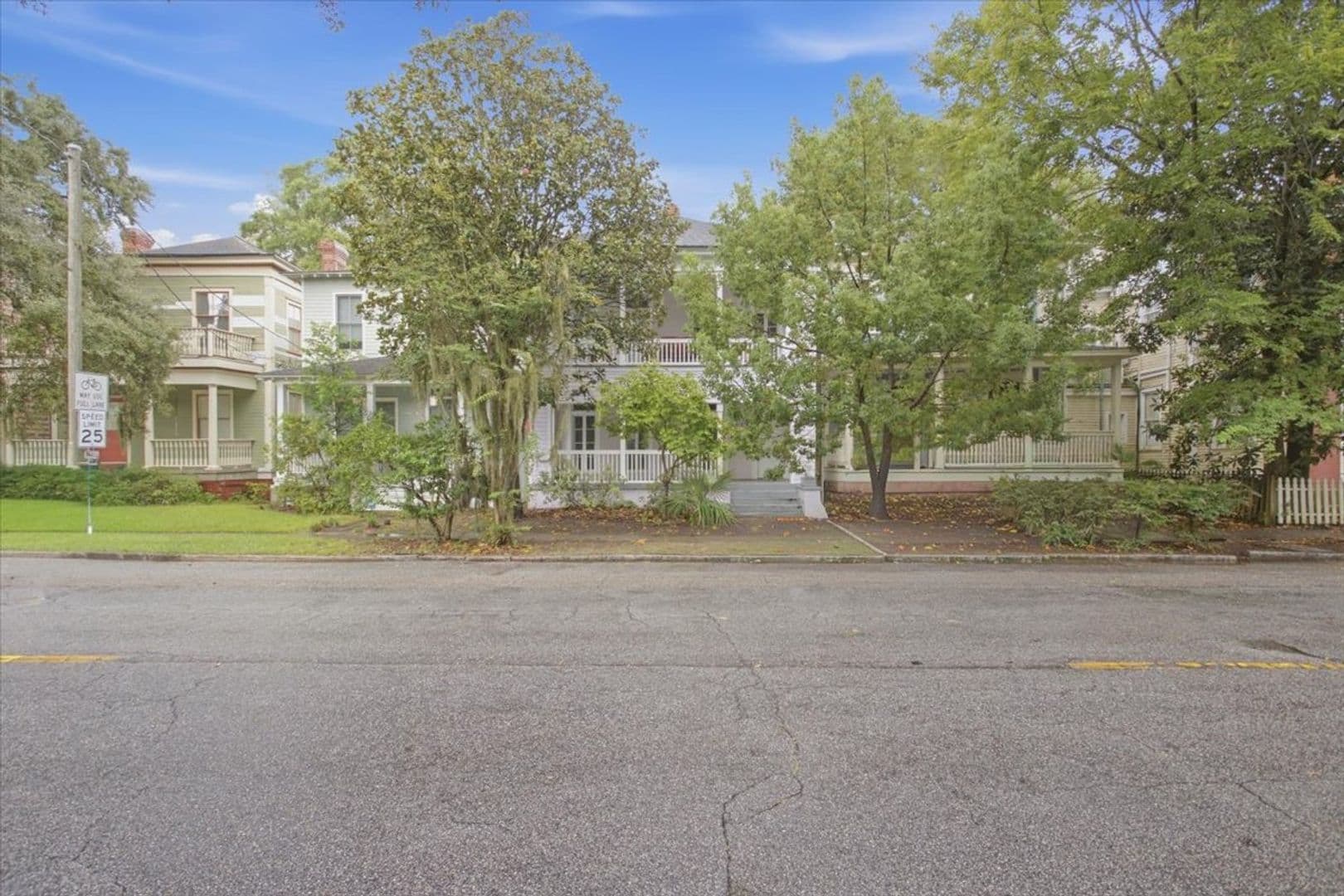 Savannah House: 1914 Barnard St. Unit A