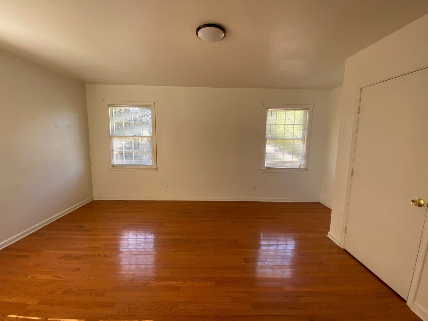 Savannah House: 28 Thackery Place Unit 3