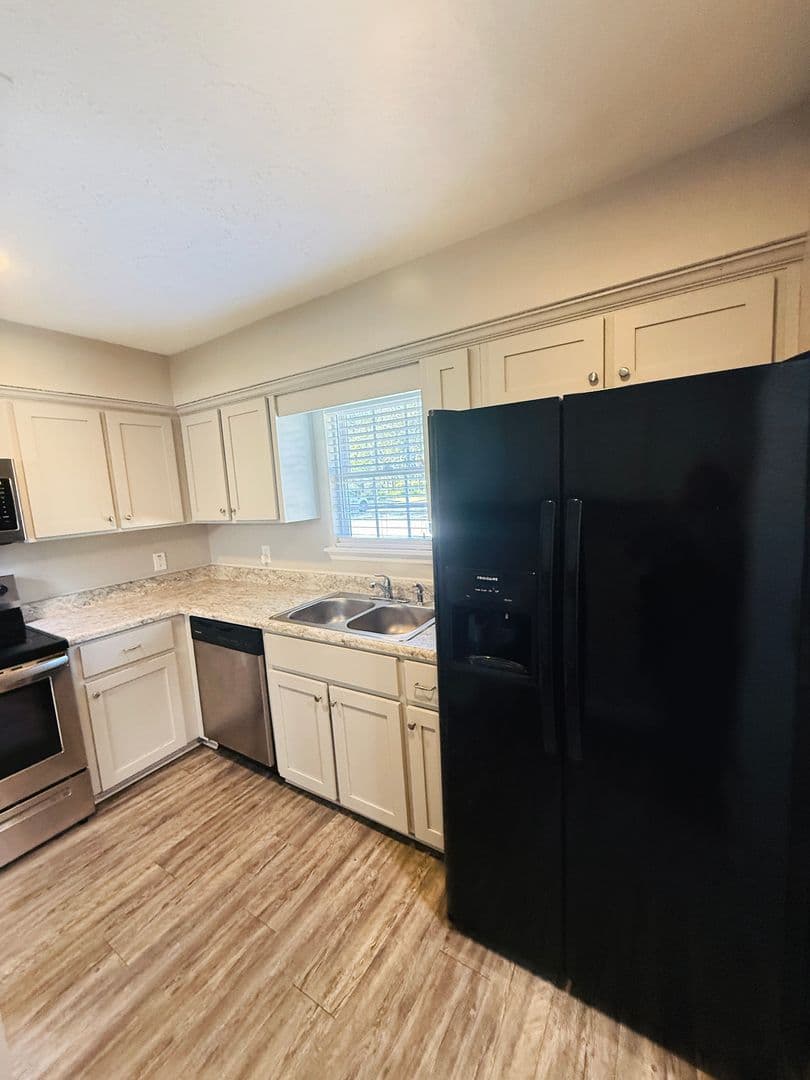 Savannah House: 2 Peach Ct.