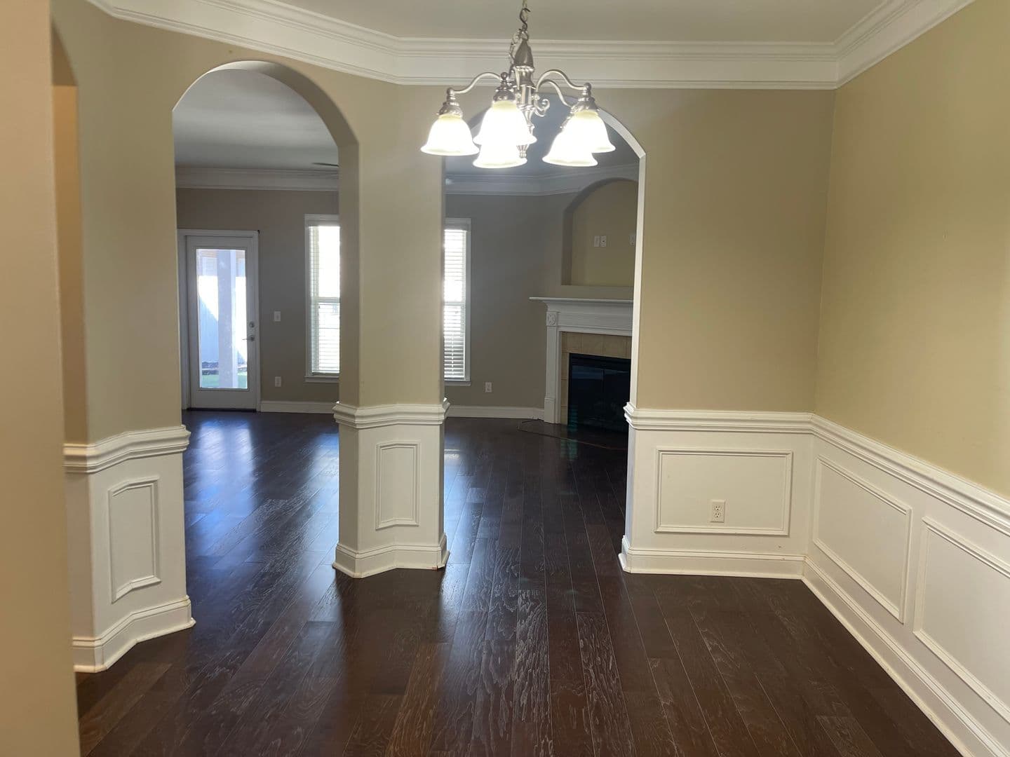 Pooler House: 253 Durham Parkway