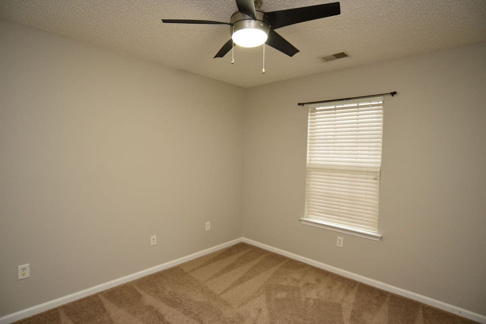 Richmond Hill House: 825 Canyon Oak Loop