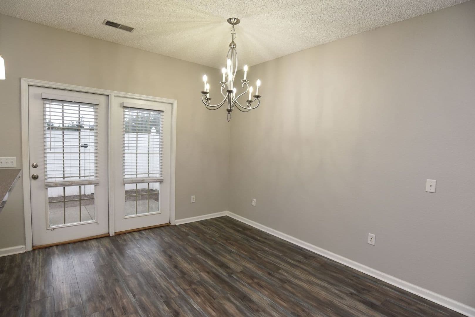 Richmond Hill House: 825 Canyon Oak Loop