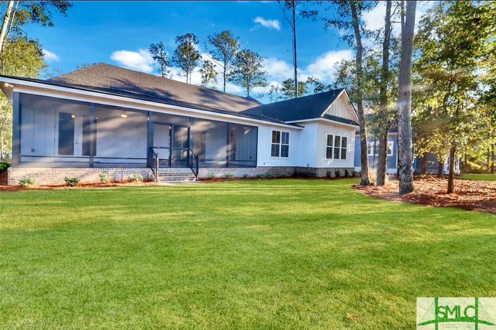 Richmond Hill House: 421 Bear River Dr.