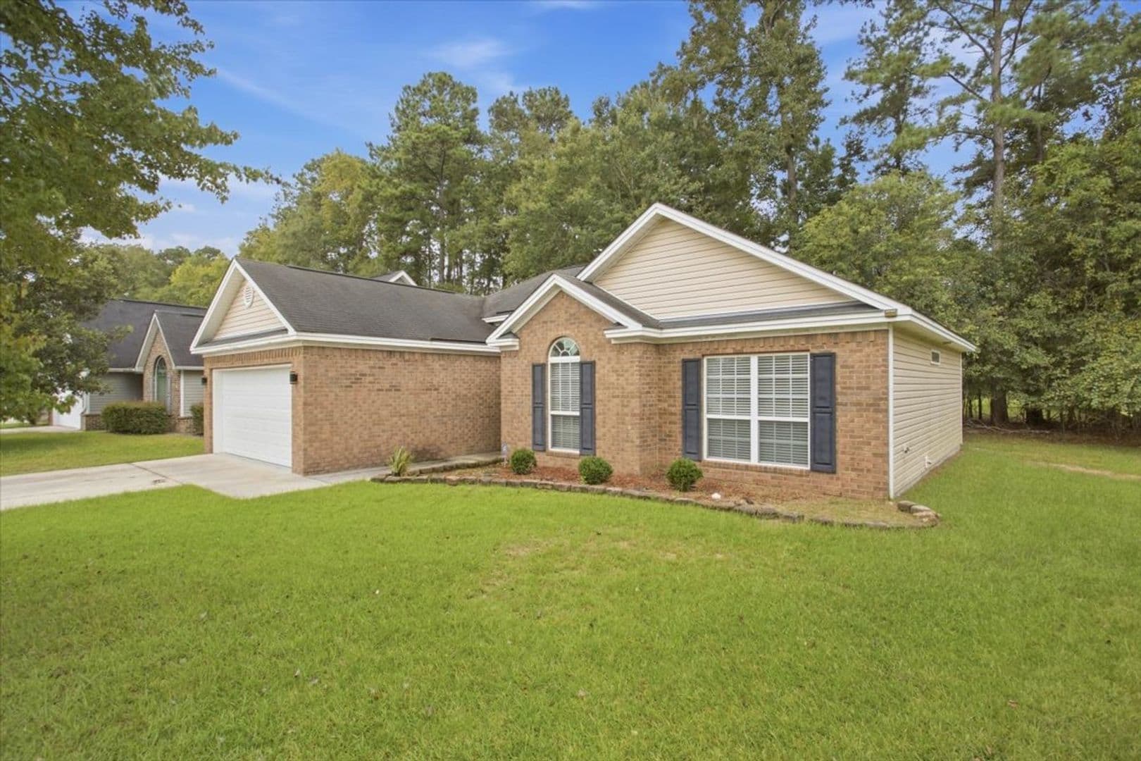 Savannah House: 19 Montero Dr.