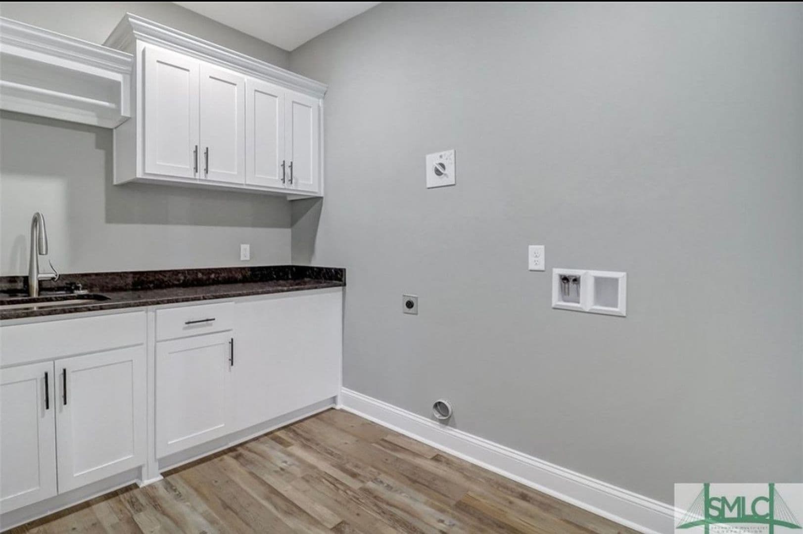 Richmond Hill House: 421 Bear River Dr.