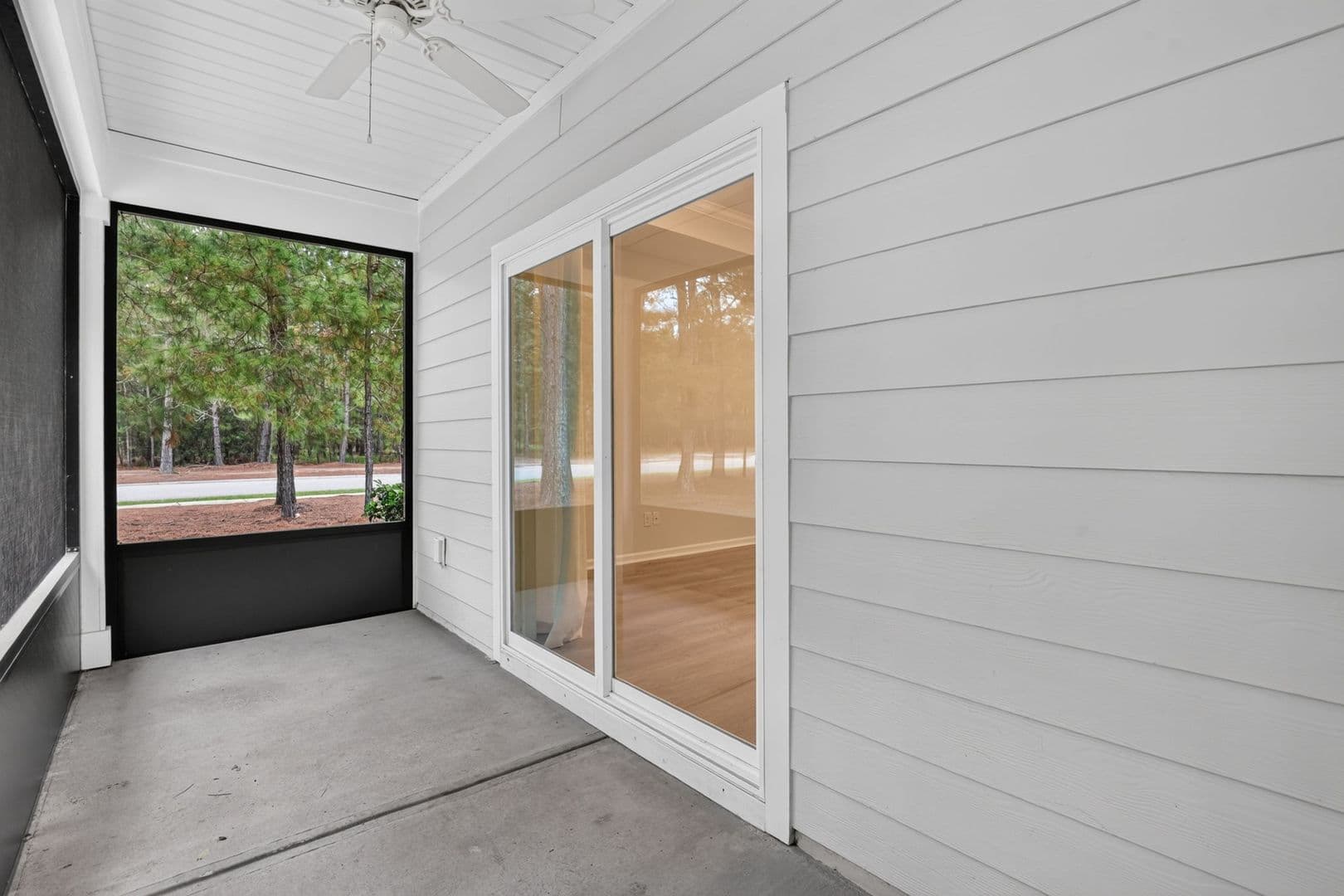 Richmond Hill House: 14 Lower Creek Drive