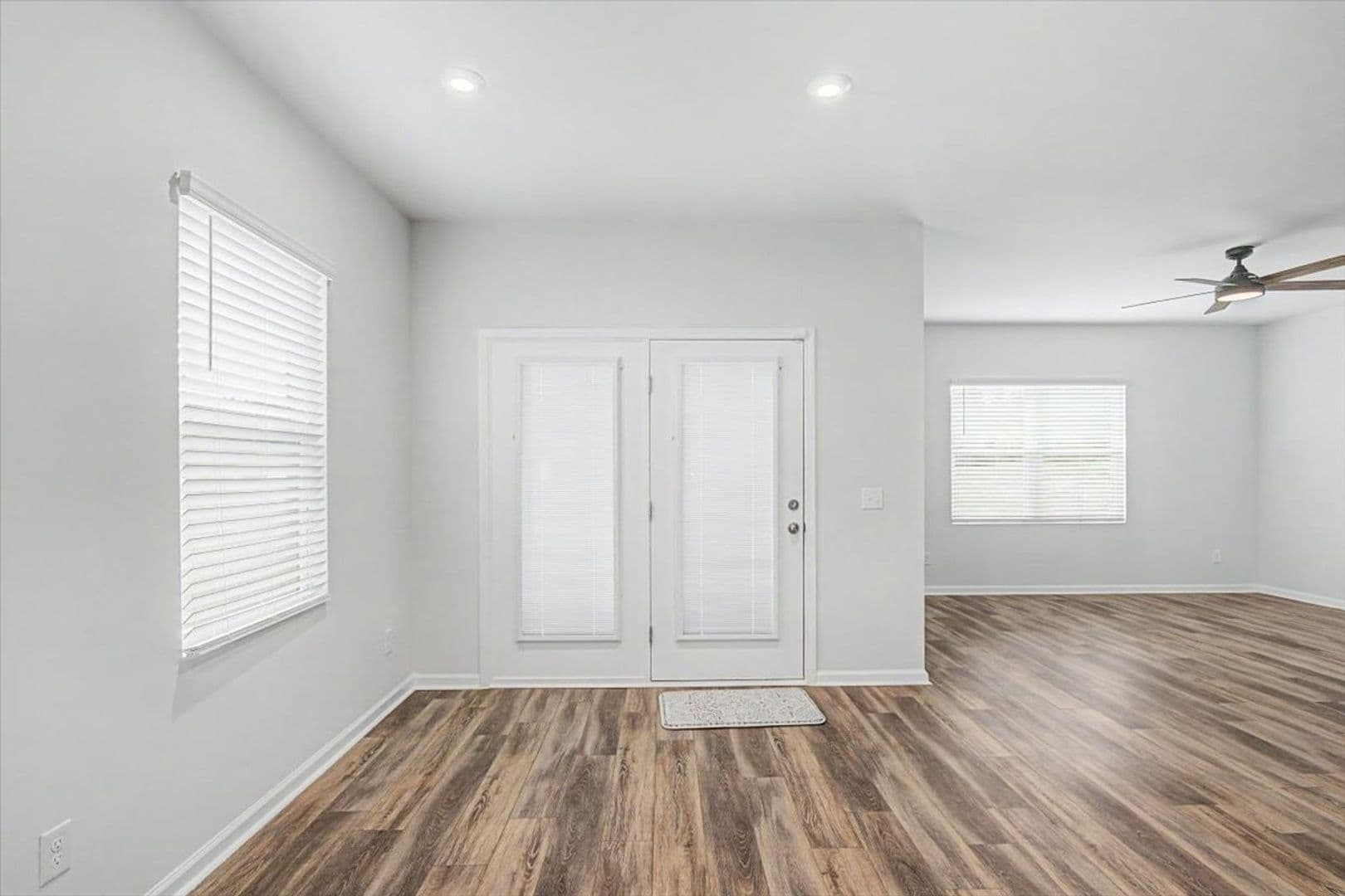 Richmond Hill House: 783 Longleaf Dr.