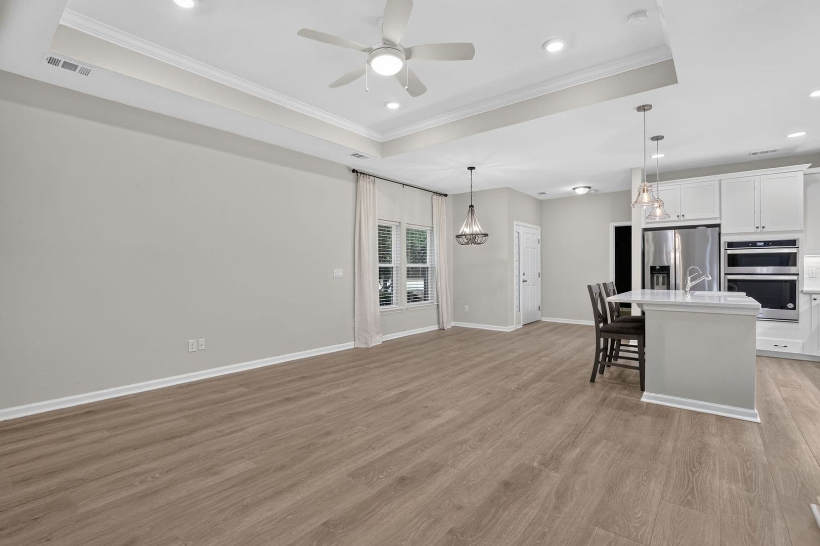 Richmond Hill House: 14 Lower Creek Drive