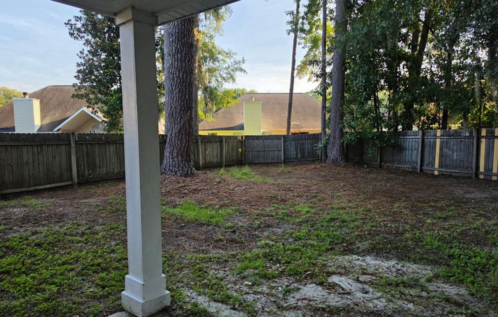 Savannah House: 112 Saint Ives Way