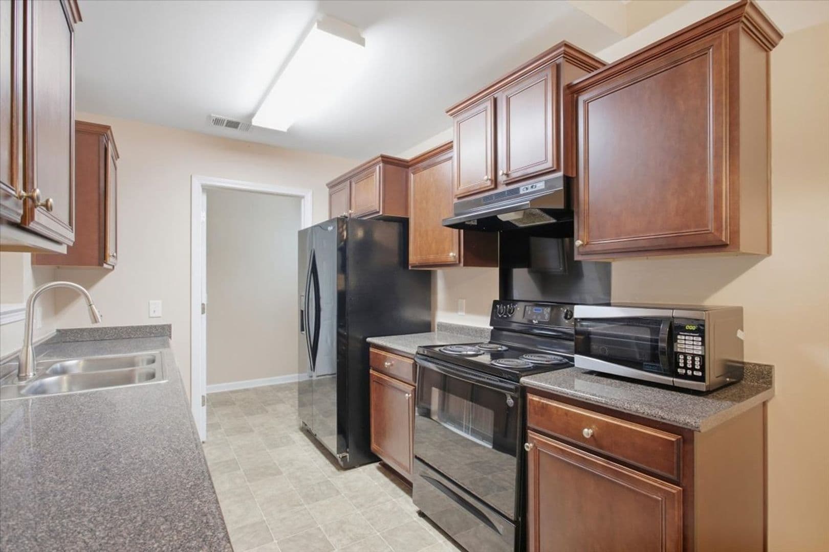 Savannah House: 19 Montero Dr.