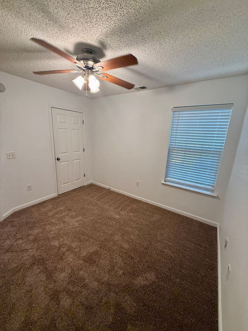 Guyton House: 118 Whirlwind Way
