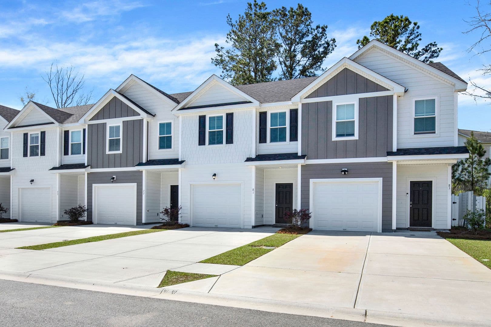 Richmond Hill House: 77 Dorsey Drive
