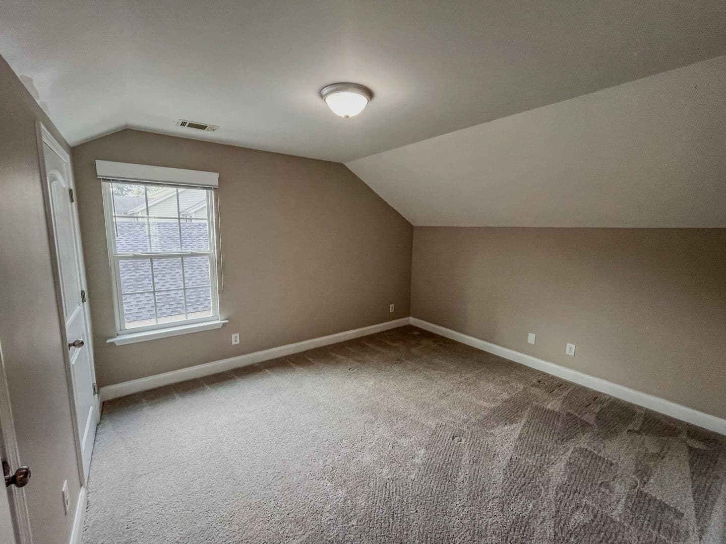 Savannah House: 18 Ristona Drive