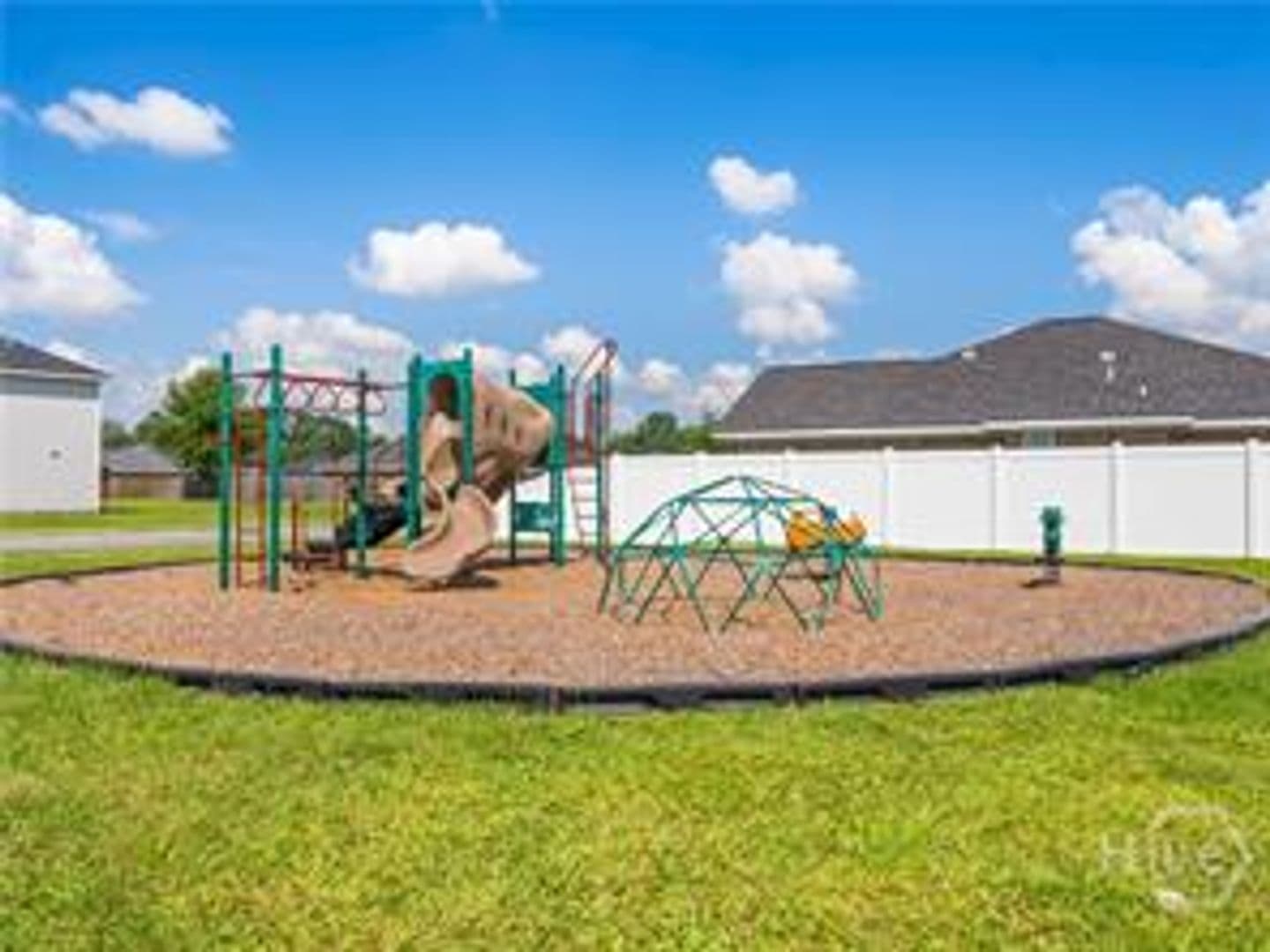 Hinesville House: 116 Brasher Drive
