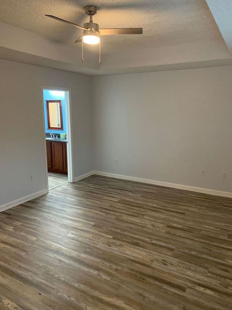 Richmond Hill House: 1090 Canyon Oak Loop