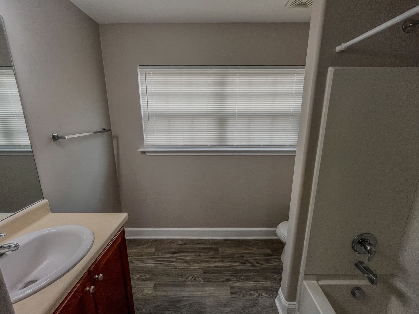 Savannah House: 18 Ristona Drive