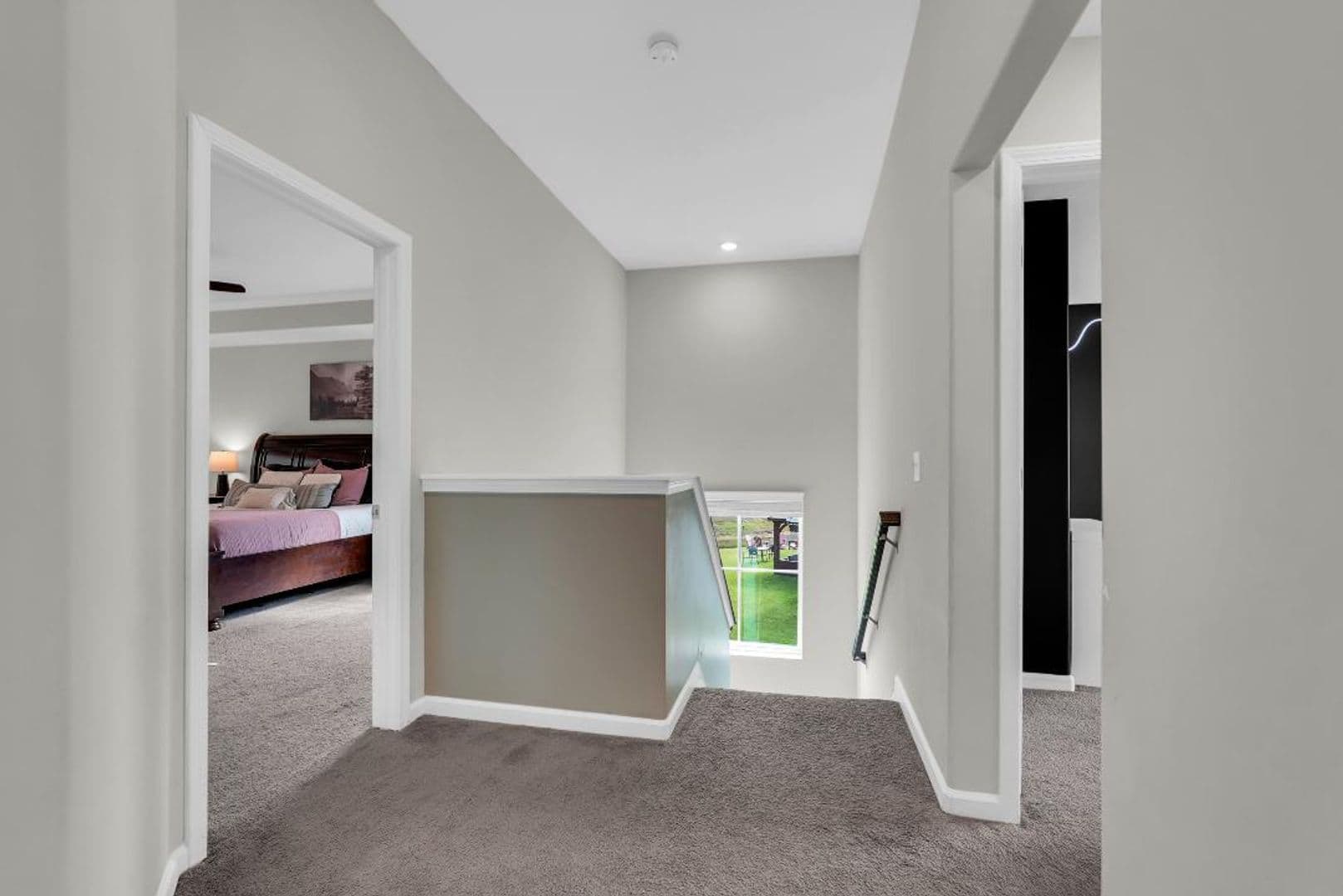 Savannah House: 24 Headlands Ct.