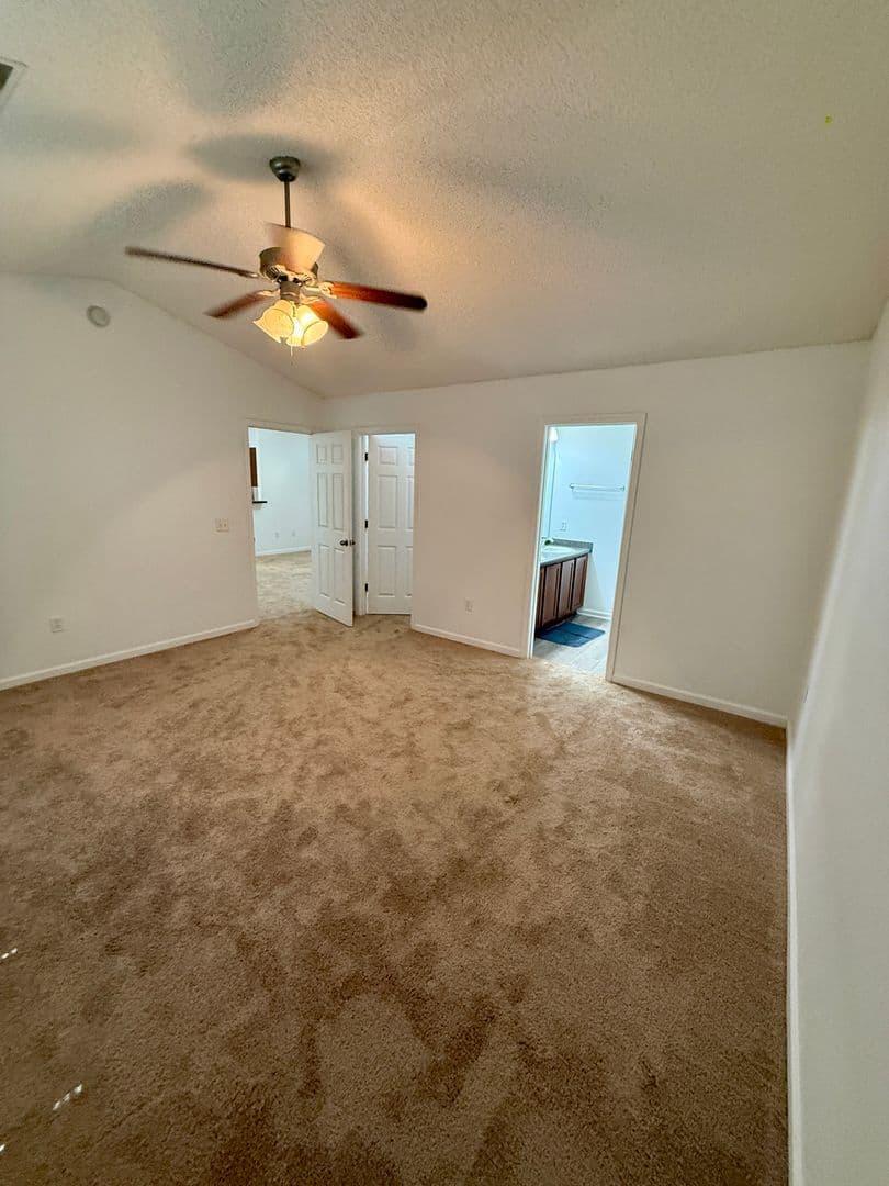 Guyton House: 118 Whirlwind Way