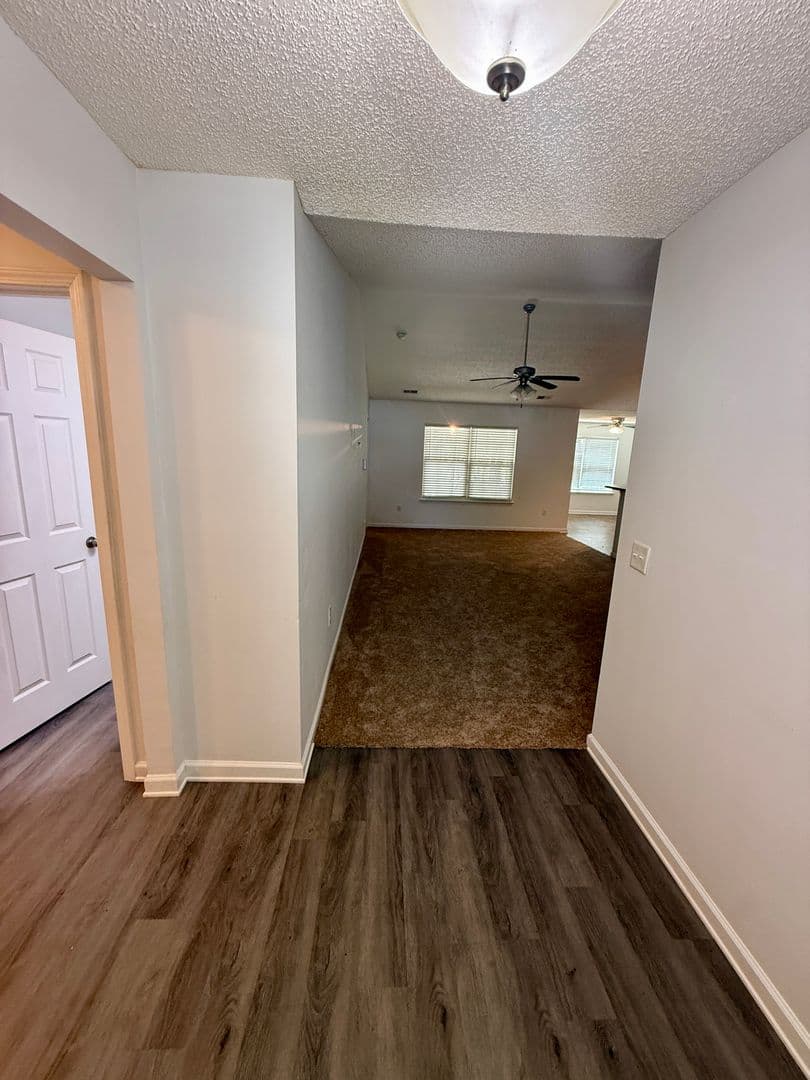 Guyton House: 118 Whirlwind Way