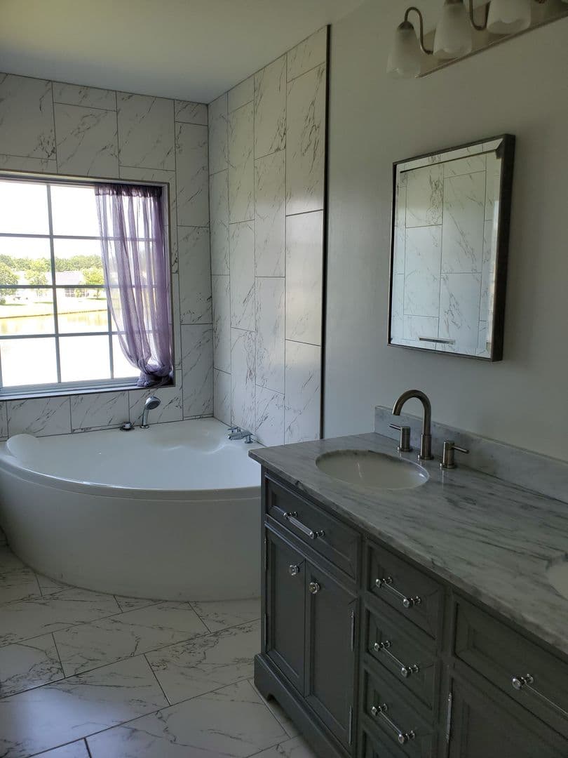 Pooler House: 15 Briarcliff Way
