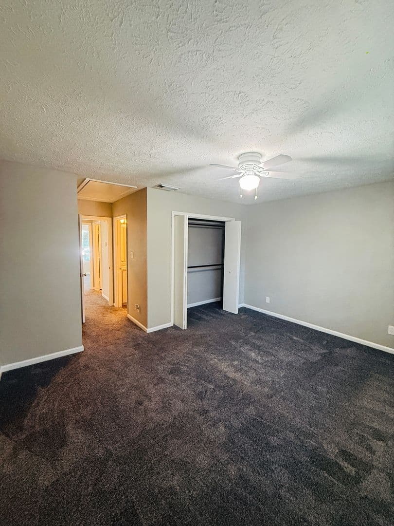 Savannah House: 2 Peach Ct.