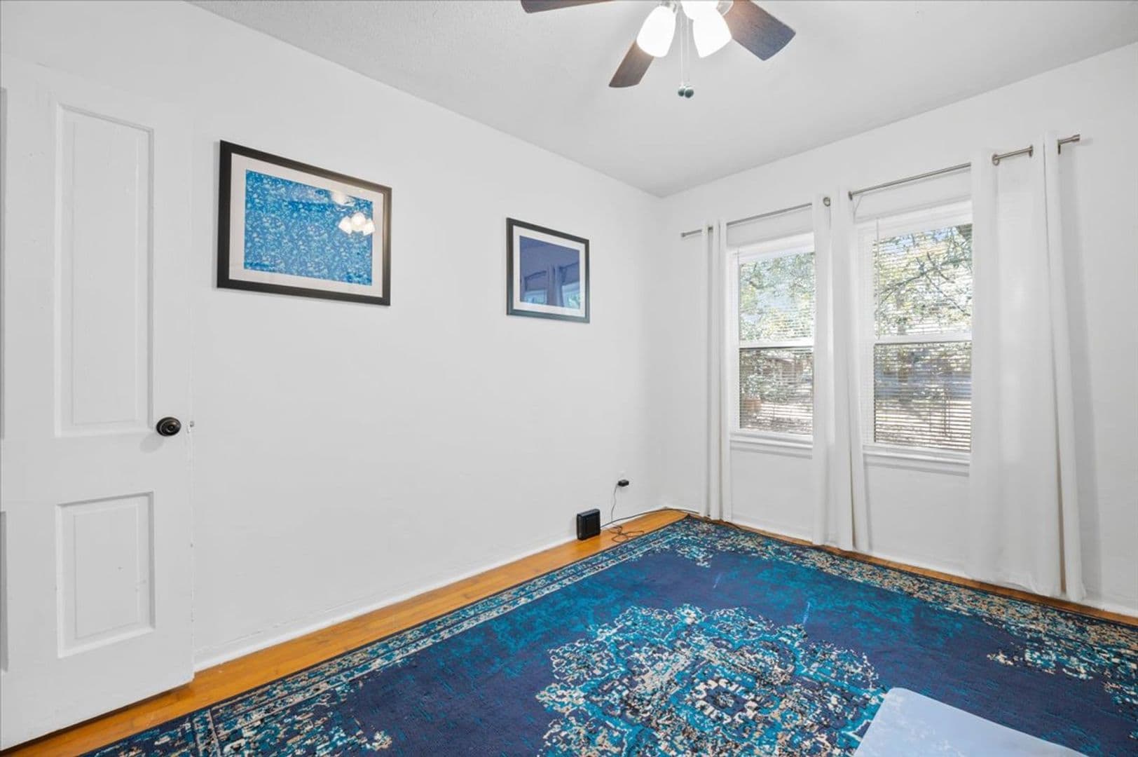 Savannah House: 1319 East 53rd St.