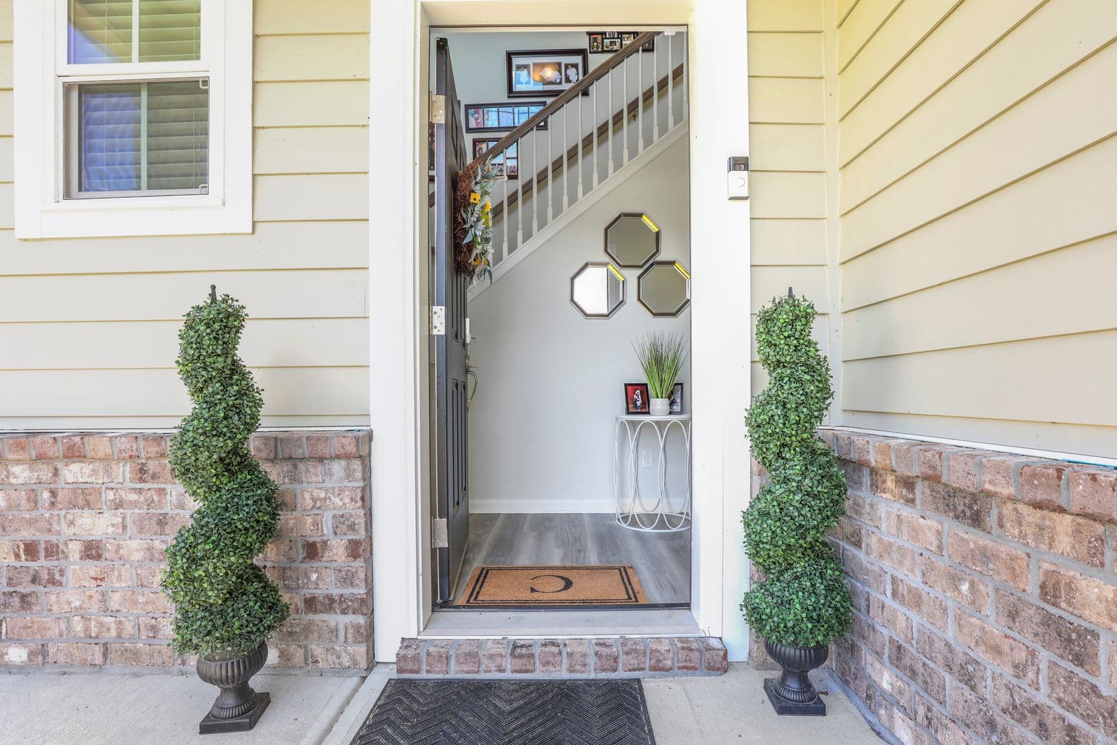 Richmond Hill House: 117 Mettler Loop