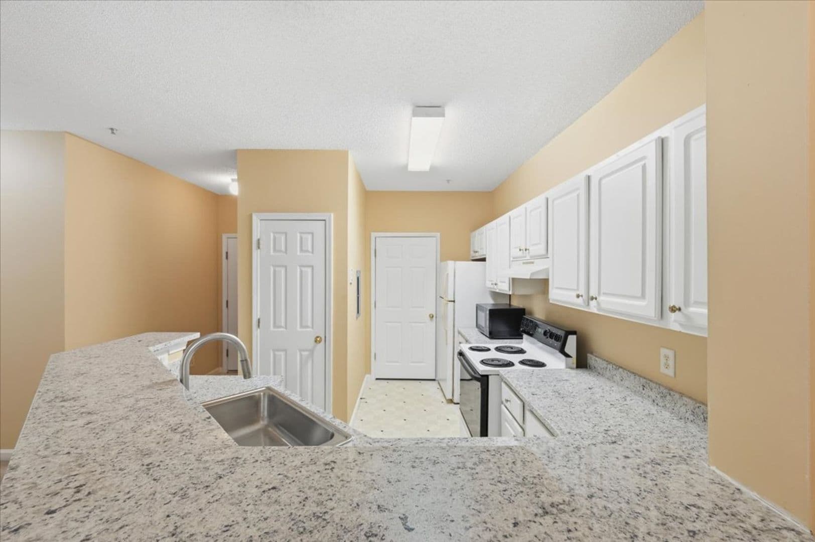 Savannah House: 1202 Walden Park Dr.