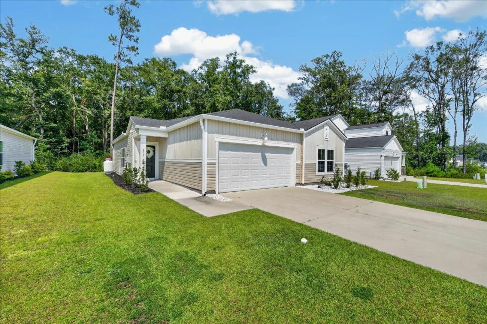 Rincon House: 291 Lilian St.