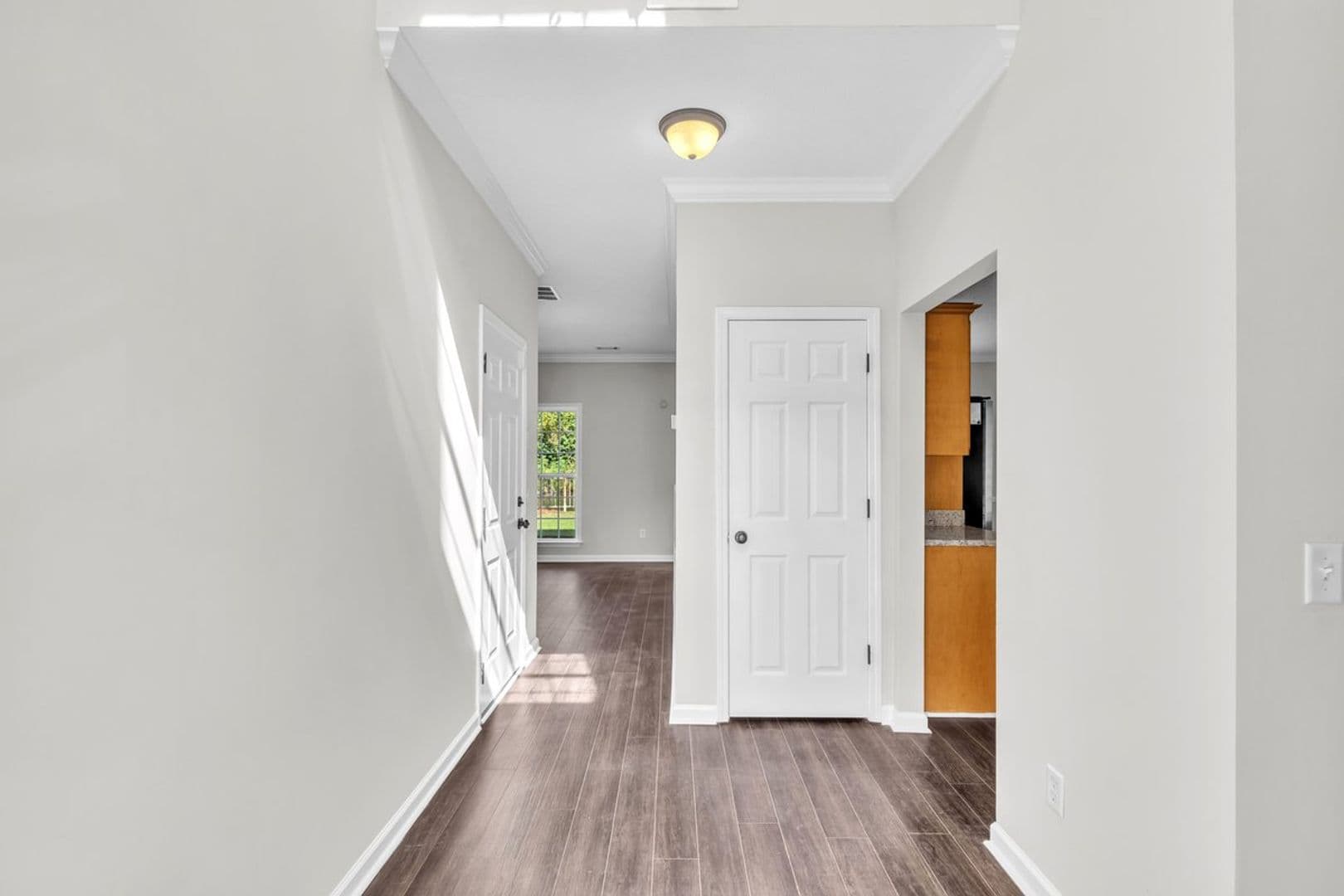 Richmond Hill House: 185 Oak Ridge Circle