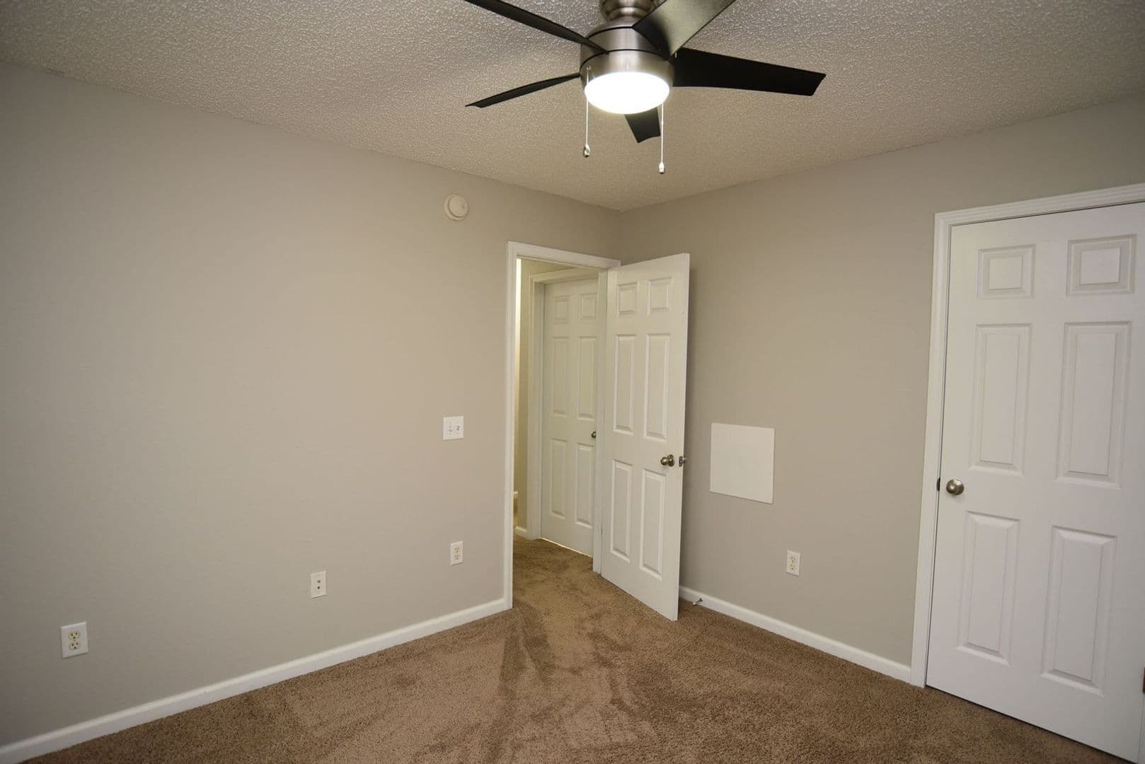 Richmond Hill House: 825 Canyon Oak Loop