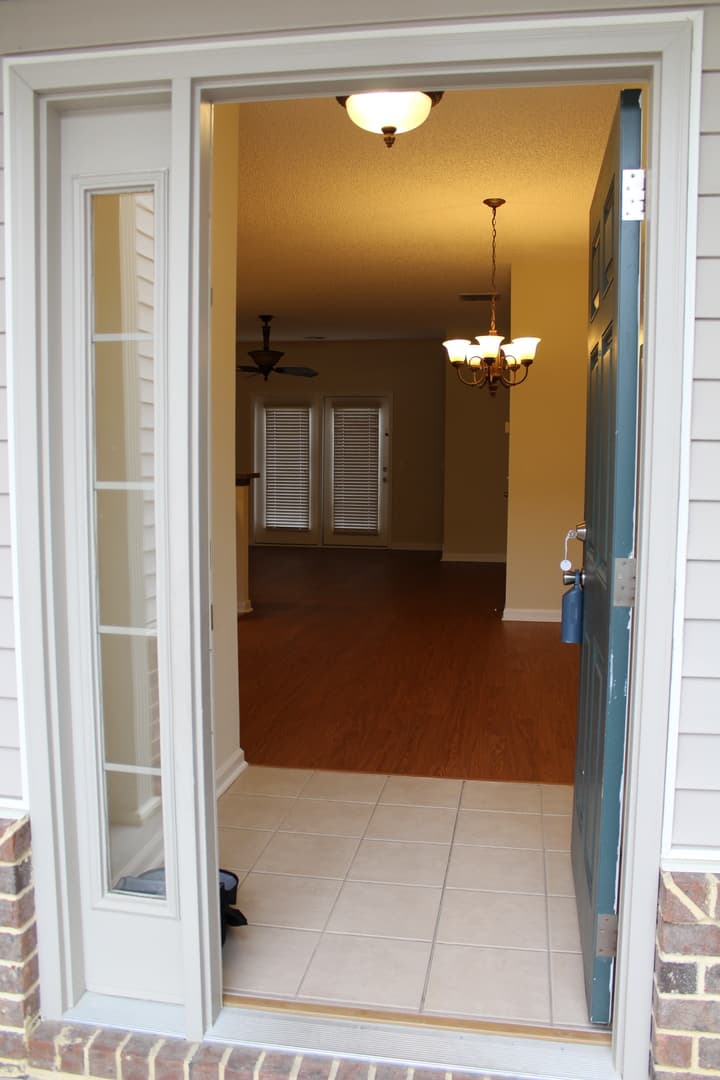 Richmond Hill House: 485 Canyon Oak Loop