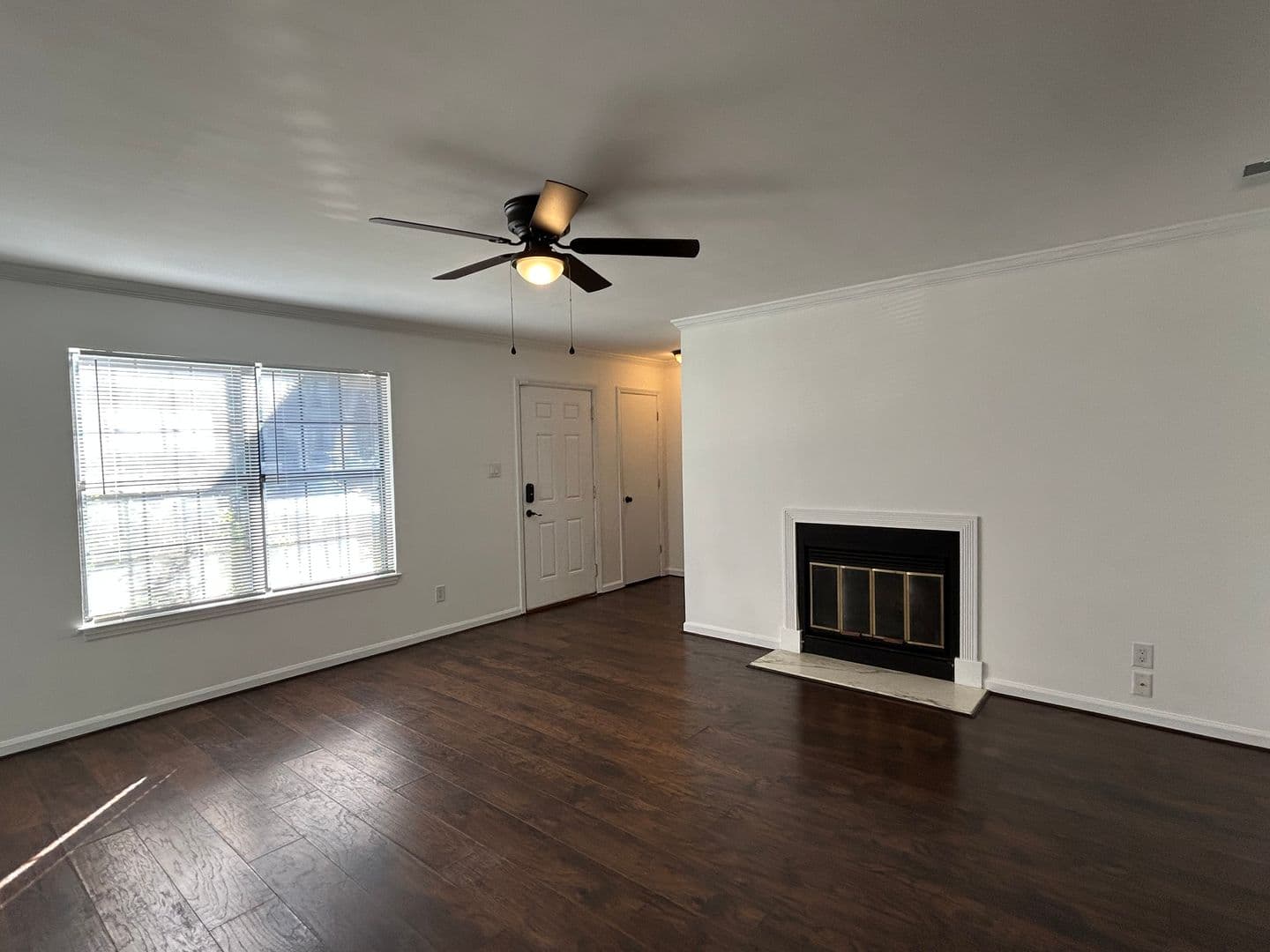 Savannah House: 66 Hidden Lake Ct.