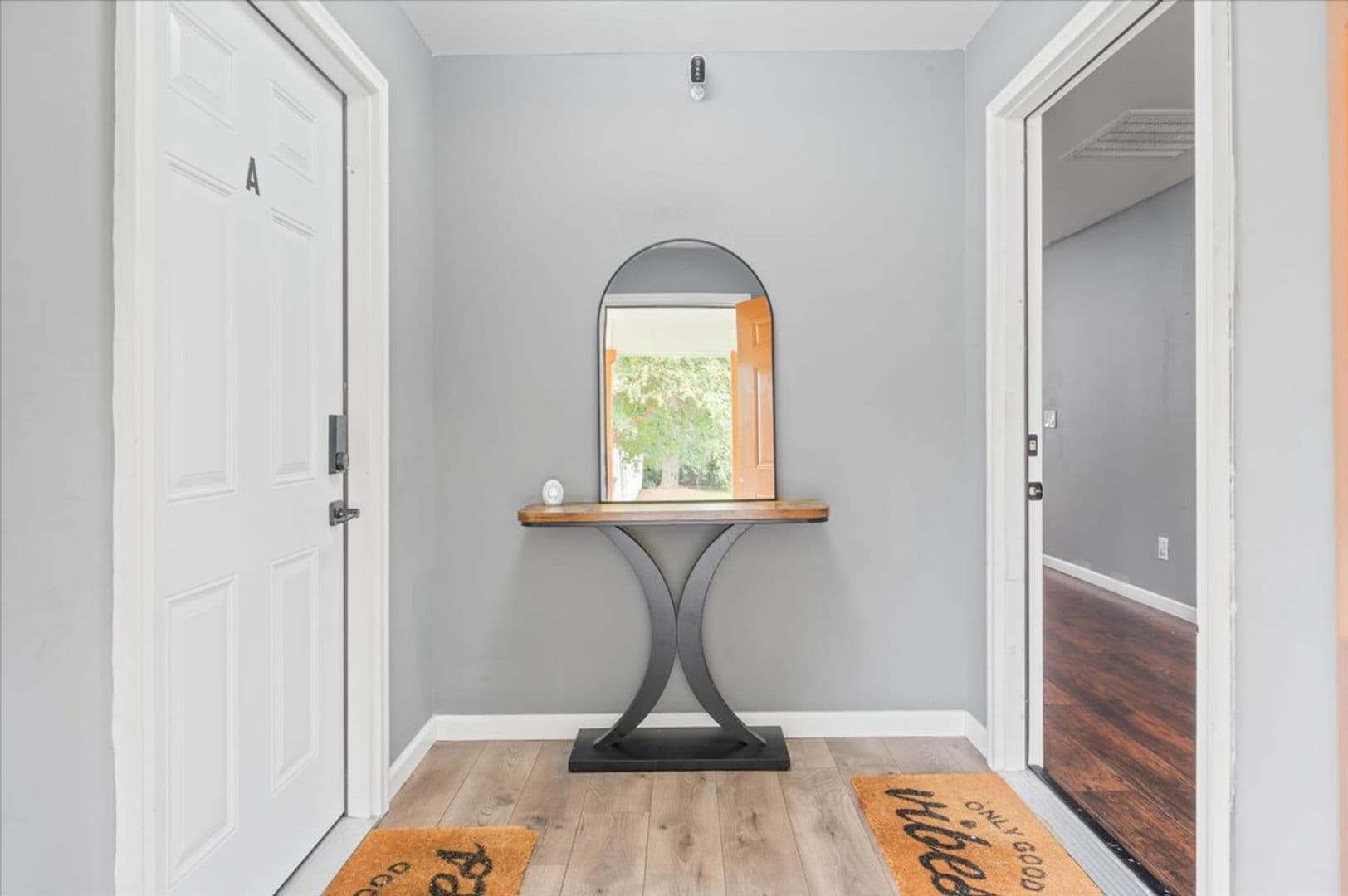 Savannah House: 2120 Krenson St.
