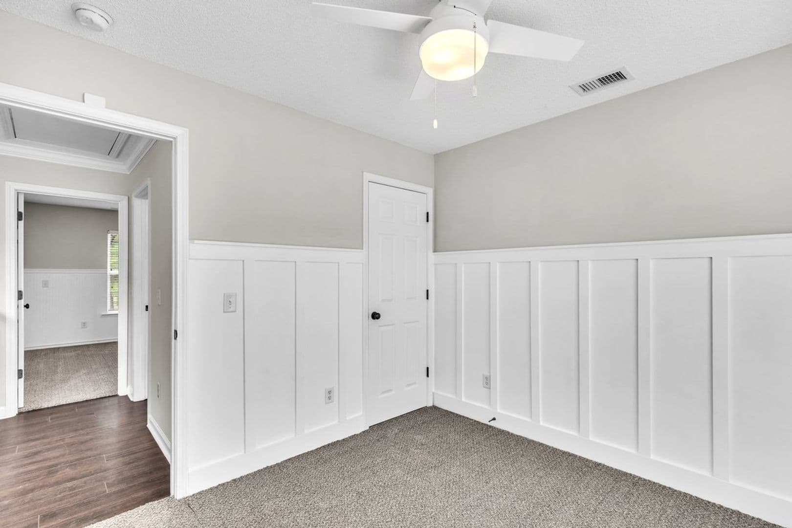 Richmond Hill House: 185 Oak Ridge Circle