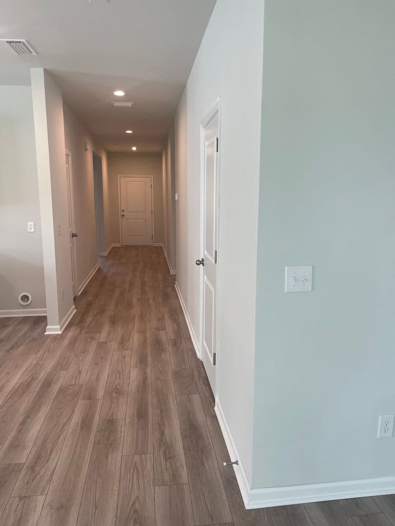 Richmond Hill House: 978 Longleaf Drive