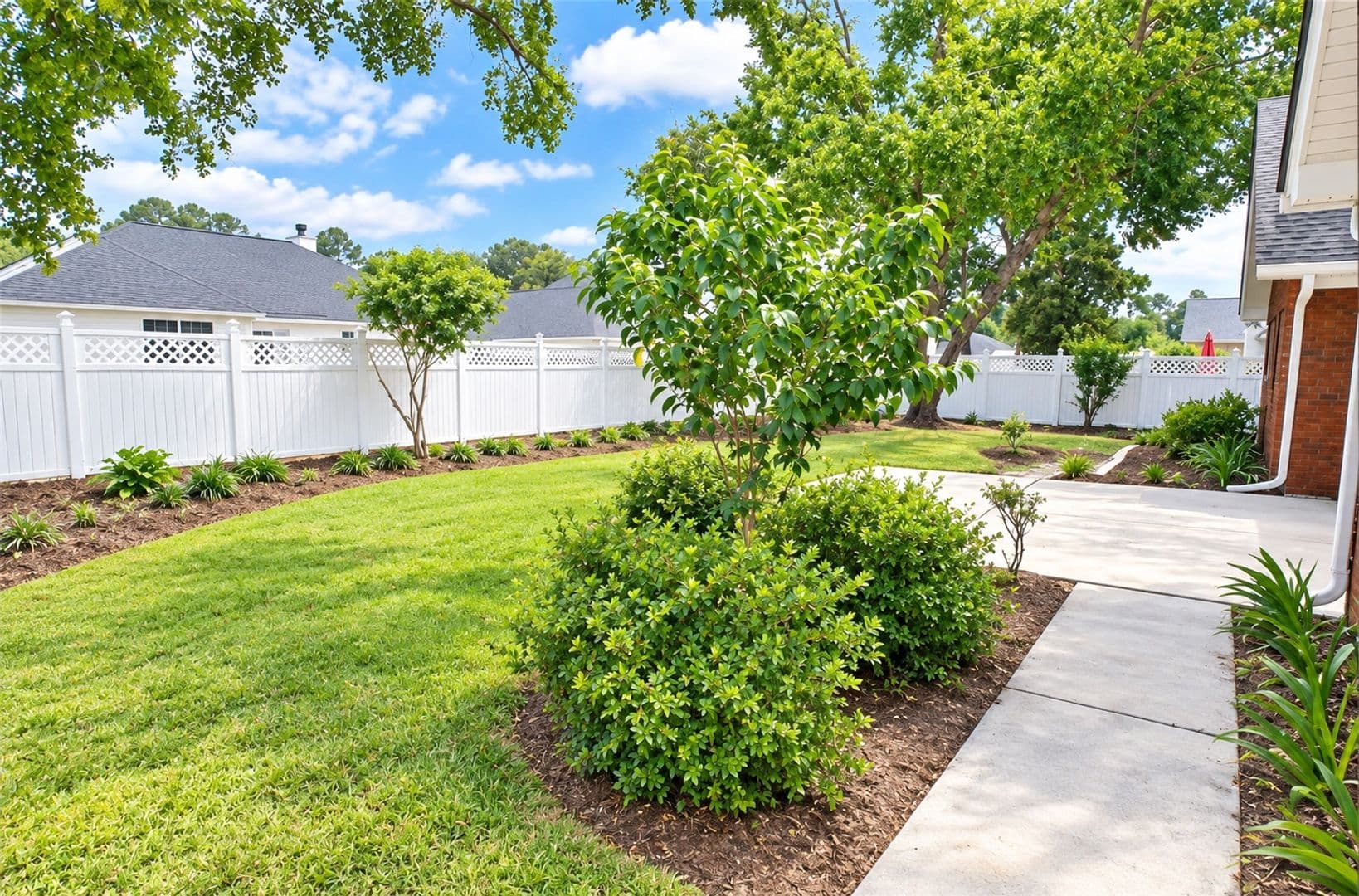 Richmond Hill House: 467 Belle Grove Circle