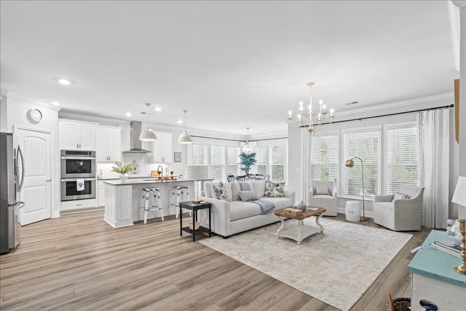 Pooler House: 116 Como Dr.