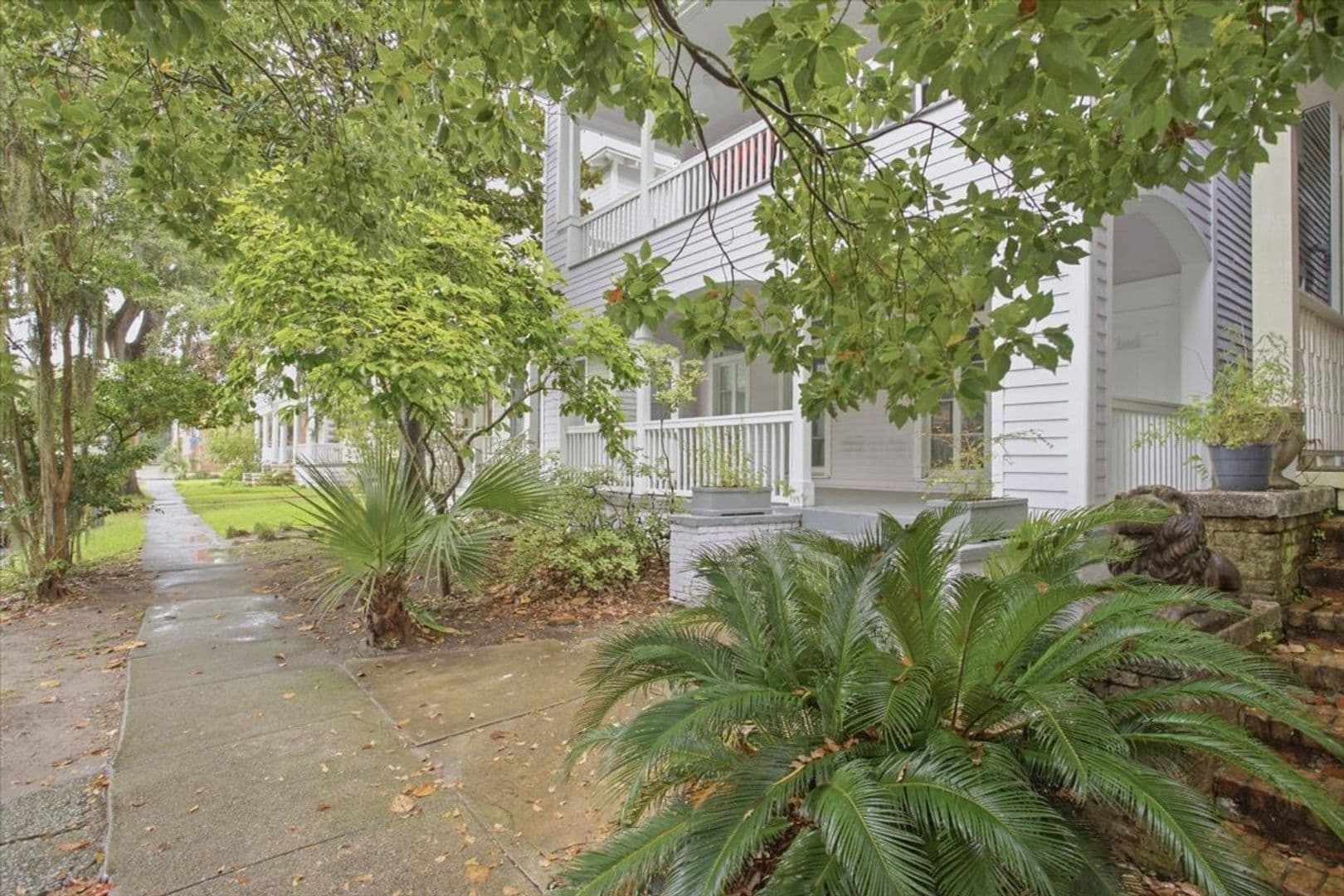 Savannah House: 1914 Barnard St. Unit A