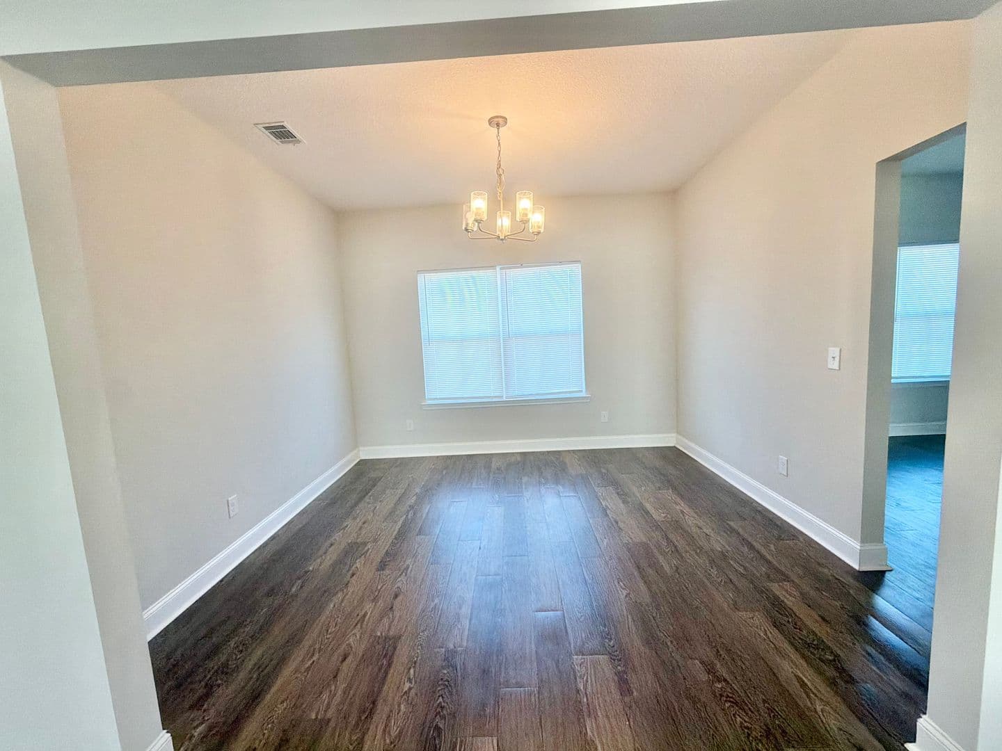 Hinesville House: 232 Gambrell Rd.